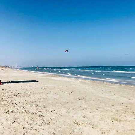 Appartamento Roxy Apartament Mamaia Nord Năvodari